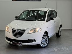 Bianco Usata 2015 Lancia Ypsilon Gold Due volumi | 5490 € (Cara)