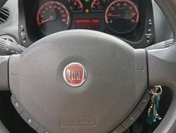 Nero Usata 2011 Fiat Panda 4x4 Due volumi | 5500 €