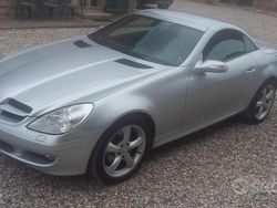 Argento Usata 2003 Mercedes SLK200 Cabrio | 9400 €