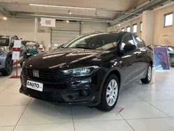 Nero Nuova 2024 Fiat Tipo Cross Tre volumi | 20.300 € (Buon prezzo)