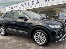 Nero Usata 2024 VW T-Roc Edition SUV | 30.900 € (Cara)