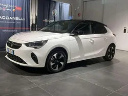 Bianco Usata 2022 Opel Corsa-e Design & Tech Due volumi | 12.950 € (Super prezzo)