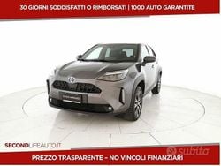 Grigio Usata 2022 Toyota Yaris Cross Trend SUV | 20.500 € (Buon prezzo)