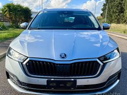Grigio Usata 2021 Skoda Octavia Executive Station wagon | 17.500 € (Molto cara)