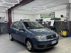 Usata 2003 Fiat Punto Tre volumi | 1700 € (Cara)