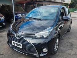Nero Usata 2017 Toyota Yaris Lounge Tre volumi | 8450 € (Ottimo prezzo)
