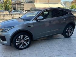 Grigio Usata 2023 Jaguar E-Pace R-Dynamic SUV | 39.000 € (Cara)