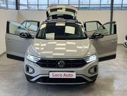 Grigio Usata 2024 VW T-Roc SUV | 22.490 € (Buon prezzo)