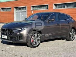 Grigio Usata 2017 Maserati Levante SUV | 26.500 € (Ottimo prezzo)