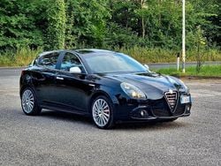 Nero Usata 2010 Alfa Romeo Giulietta Distinctive Tre volumi | 6500 € (Buon prezzo)
