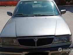 Grigio Usata 1992 Lancia Dedra Tre volumi | 650 €