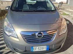 Usata 2011 Opel Meriva Cosmo Monovolume | 4300 € (Buon prezzo)