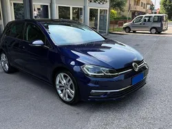 Blu/azzurro Usata 2018 VW Golf VII Sportline Tre volumi | 13.999 € (Buon prezzo)