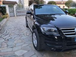 Nero Usata 2006 VW Touareg R SUV | 5000 € (Molto cara)