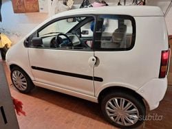 Bianco Usata 1998 Aixam 300 Due volumi | 2800 €
