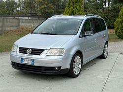 Usata 2007 VW Touran Highline Monovolume | 2300 € (Ottimo prezzo)