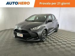 Grigio Usata 2022 Toyota Yaris Trend Tre volumi | 16.699 € (Buon prezzo)