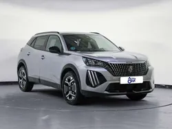 Argento Usata 2024 Peugeot 2008 Allure SUV | 20.890 € (Buon prezzo)