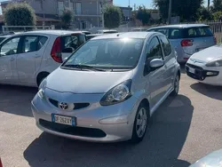 Grigio Usata 2007 Toyota Aygo Due volumi | 5999 € (Buon prezzo)