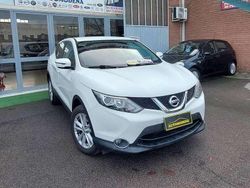 Bianco Usata 2016 Nissan Qashqai SUV | 11.350 € (Buon prezzo)