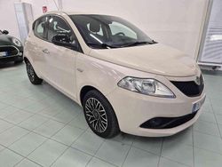 Beige pastello Usata 2019 Lancia Ypsilon Gold Due volumi | 9900 € (Buon prezzo)