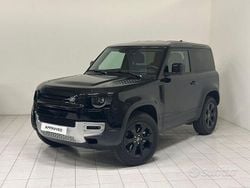 Nero Usata 2024 Land Rover Defender S Tre volumi | 66.950 € (Super prezzo)