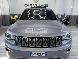 Grigio Usata 2019 Jeep Grand Cherokee Overland SUV | 27.000 € (Buon prezzo)