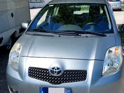 Usata 2006 Toyota Yaris Due volumi | 4000 € (Buon prezzo)
