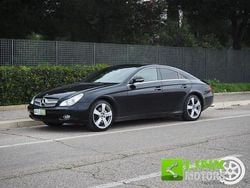Nero Usata 2005 Mercedes CLS350 AMG Tre volumi | 8990 €