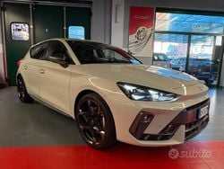 Beige Usata 2024 Cupra Leon Tre volumi | 31.900 € (Cara)