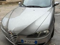 Grigio Usata 2007 Alfa Romeo 147 Due volumi | 2499 € (Buon prezzo)
