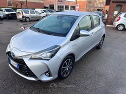 Argento Usata 2018 Toyota Yaris Hybrid Tre volumi | 13.900 € (Cara)