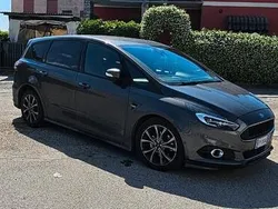 Usata 2018 Ford S-MAX ST-Line Monovolume | 18.800 € (Molto cara)