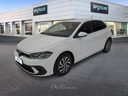 Bianco Usata 2023 VW Polo Life Tre volumi | 16.450 € (Buon prezzo)