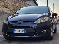 Usata 2011 Ford Fiesta Titanium Due volumi | 3300 € (Buon prezzo)