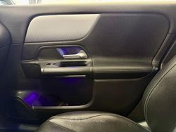 Blu Usata 2021 Mercedes GLA180 SUV | 24.990 € (Ottimo prezzo)