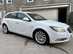 Bianco Usata 2010 Opel Insignia Cosmo Station wagon | 5800 € (Ottimo prezzo)