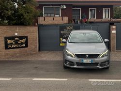 Grigio Usata 2020 Peugeot 308 GT-line Station wagon | 12.200 €