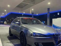Grigio Usata 2006 Alfa Romeo 147 Progression Due volumi | 3200 € (Cara)