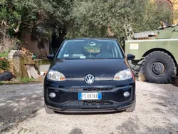 Nero Usata 2019 VW up! high up! Due volumi | 8900 € (Buon prezzo)