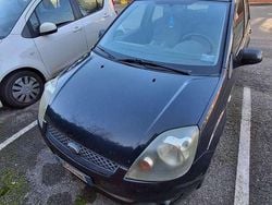 Blu/azzurro Usata 2008 Ford Fiesta Ghia Due volumi | 950 € (Super prezzo)