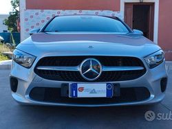 Grigio Usata 2021 Mercedes A180 Premium Tre volumi | 18.990 € (Super prezzo)