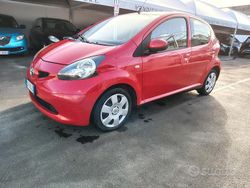 Rosso Usata 2007 Toyota Aygo Sol Due volumi | 2599 € (Buon prezzo)