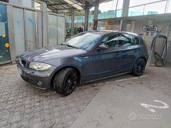 Usata 2006 BMW 120 Due volumi | 2700 € (Buon prezzo)