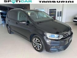 Nero Usata 2018 VW Touran Executive Monovolume | 13.000 € (Buon prezzo)