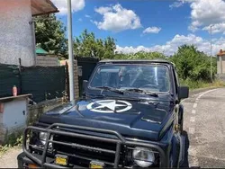 Suzuki Samurai