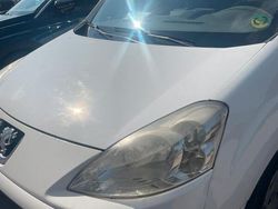 Bianco Usata 2010 Peugeot Partner Monovolume | 2700 €