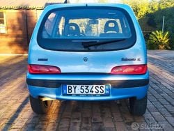 Blu Usata 2000 Fiat 600 Tre volumi | 1500 €