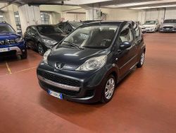 Grigio Usata 2009 Peugeot 107 Allure Due volumi | 4290 € (Cara)