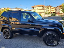 Usata 2003 Jeep Cherokee Limited SUV | 6500 € (Molto cara)